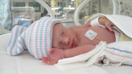 Rafael net 1 uur oud